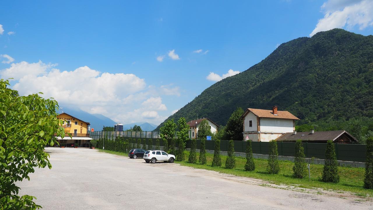 Albergo Alla Stazione Roncegno Exterior foto