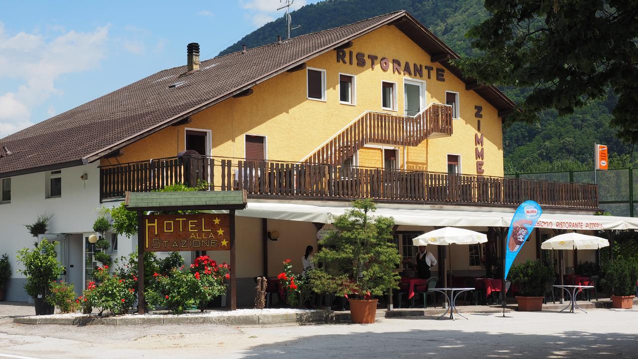 Albergo Alla Stazione Roncegno Exterior foto