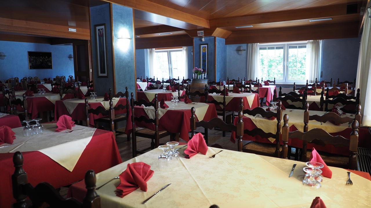 Albergo Alla Stazione Roncegno Exterior foto