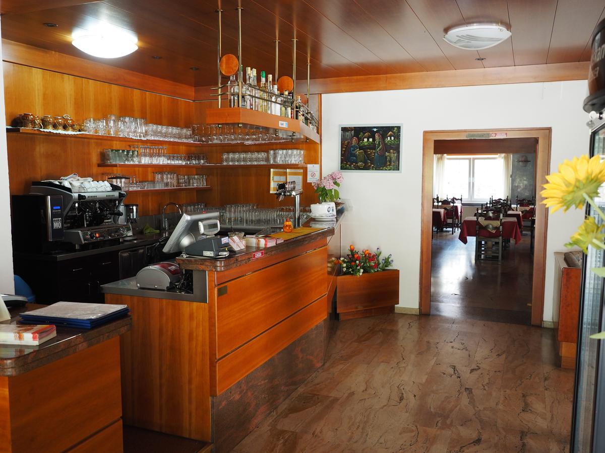 Albergo Alla Stazione Roncegno Exterior foto