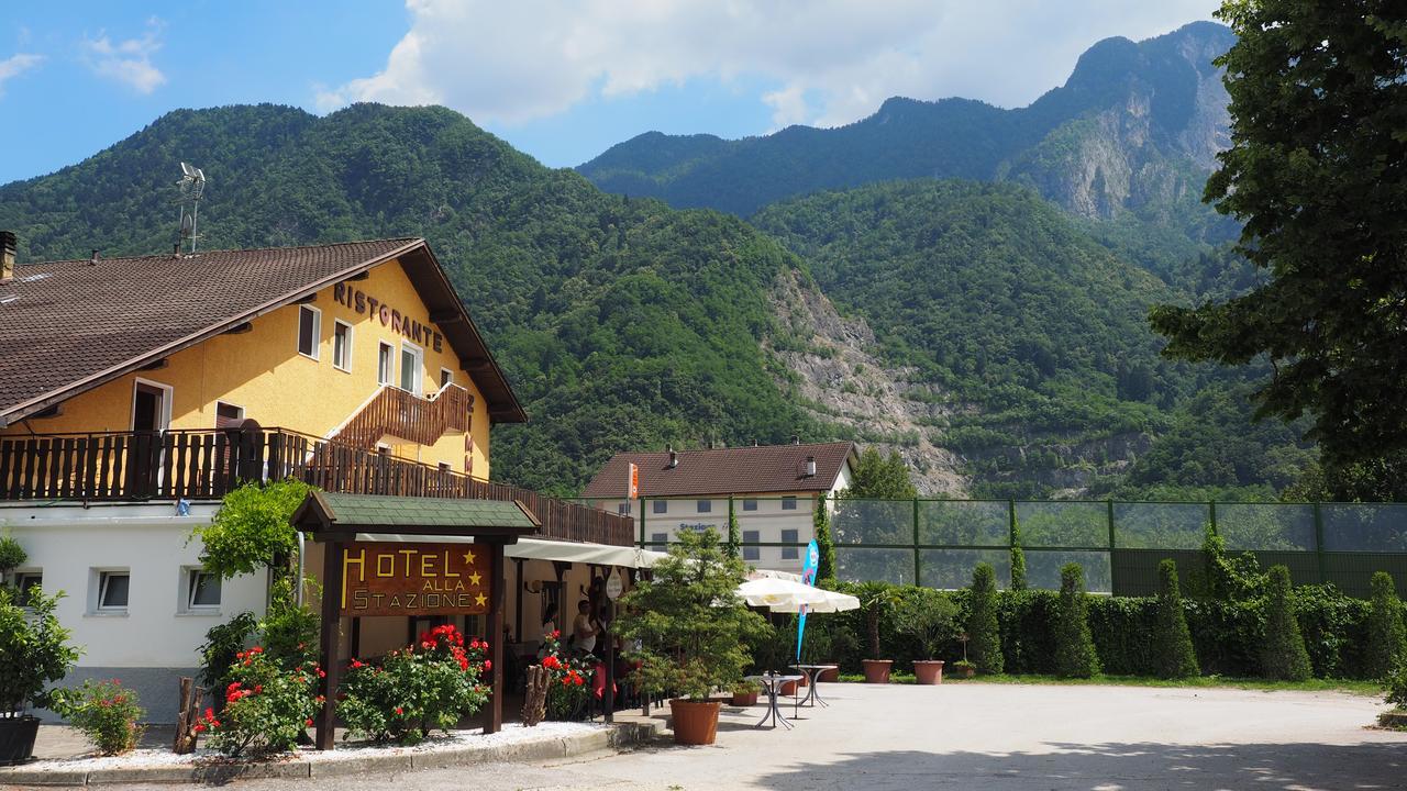 Albergo Alla Stazione Roncegno Exterior foto